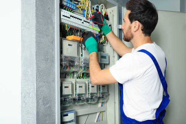 Best Local Electrician Companies  in Talent, OR