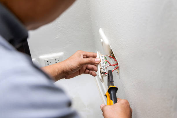 Best Commercial Electrician Services  in Talent, OR